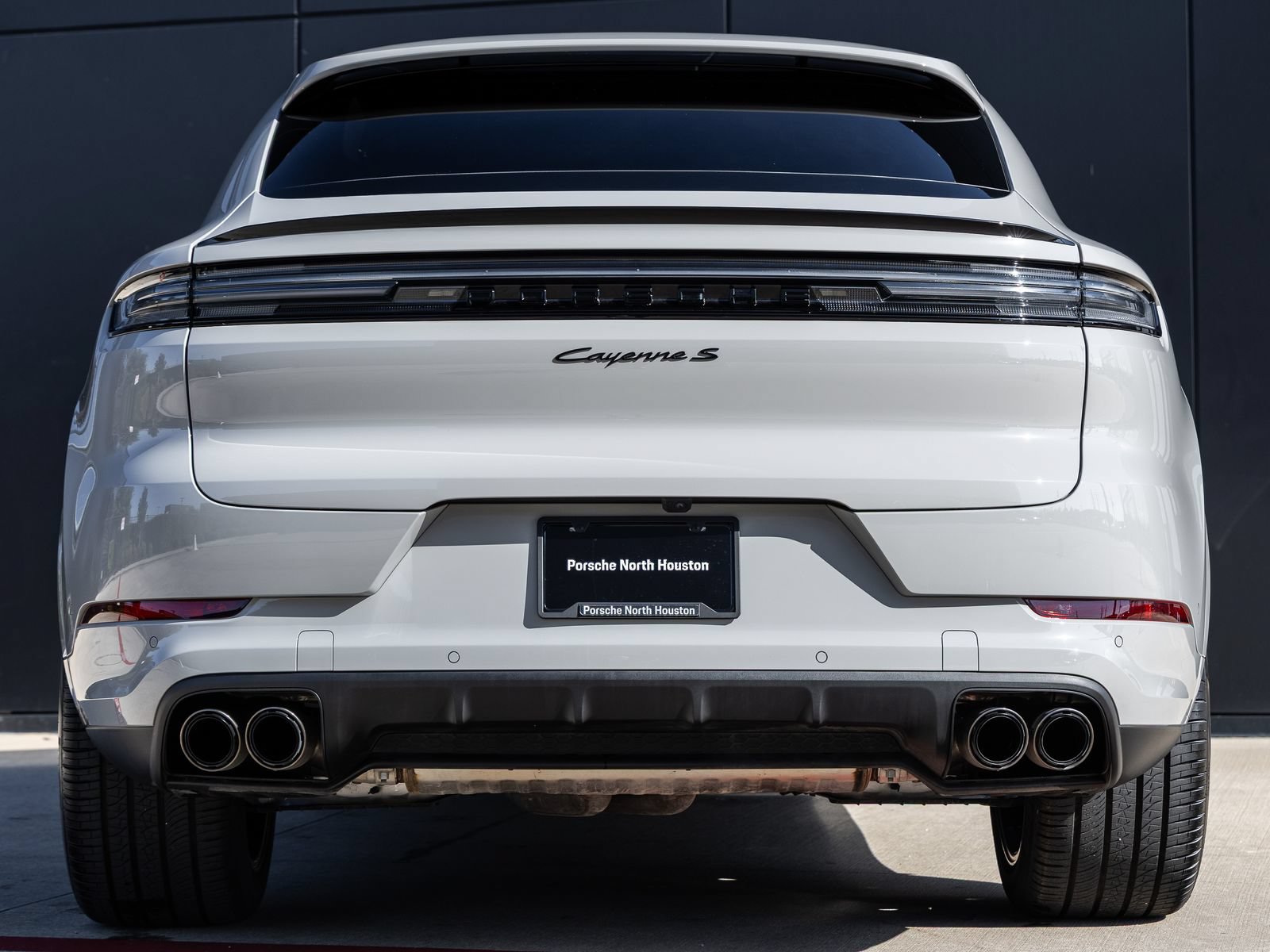 Certified 2026 Porsche Cayenne S AWD/4WD image 10