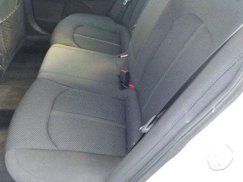 Used 2019 Kia Optima LX image 17