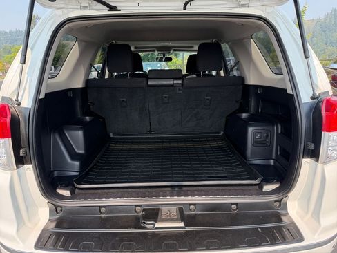 Used 2013 Toyota 4Runner SR5 w/ Convenience Pkg AWD/4WD image 22
