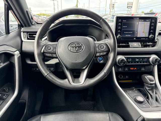 Used 2021 Toyota RAV4 XSE AWD/4WD image 17