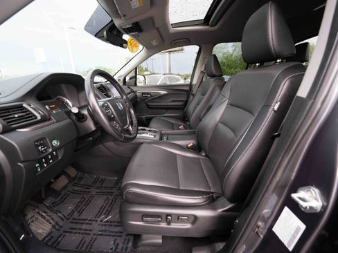 Used 2023 Honda Ridgeline RTL-E image 9