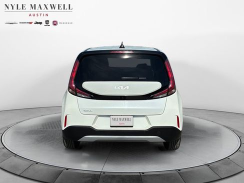 Used 2024 Kia Soul LX w/ Option Group 015 image 13