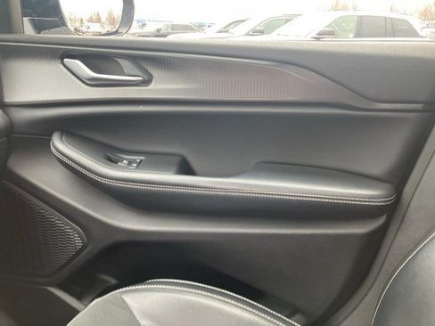 Certified 2023 Jeep Grand Cherokee L Laredo image 21