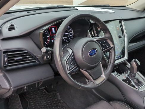 Used 2024 Subaru Outback Premium AWD/4WD image 14