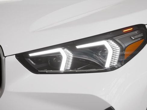 Used 2026 BMW X1 xDrive28i w/ Convenience Package image 30