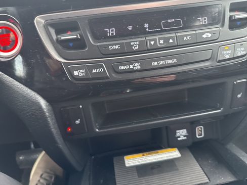 Used 2023 Honda Ridgeline Black Edition image 24