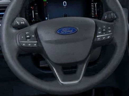 New 2025 Ford Maverick XLT image 39