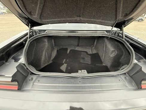 Used 2020 Dodge Challenger SXT w/ Blacktop Package image 9