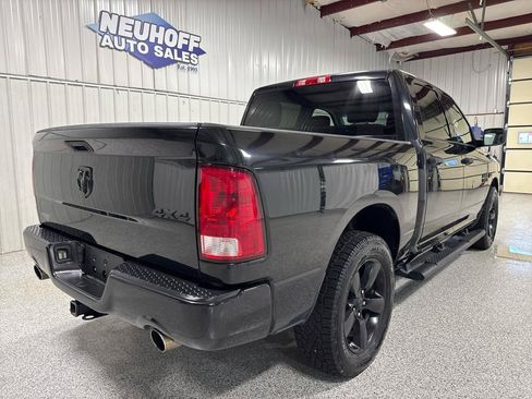 Used 2017 RAM 1500 Express w/ Black Ram 1500 Express Group AWD/4WD image 4
