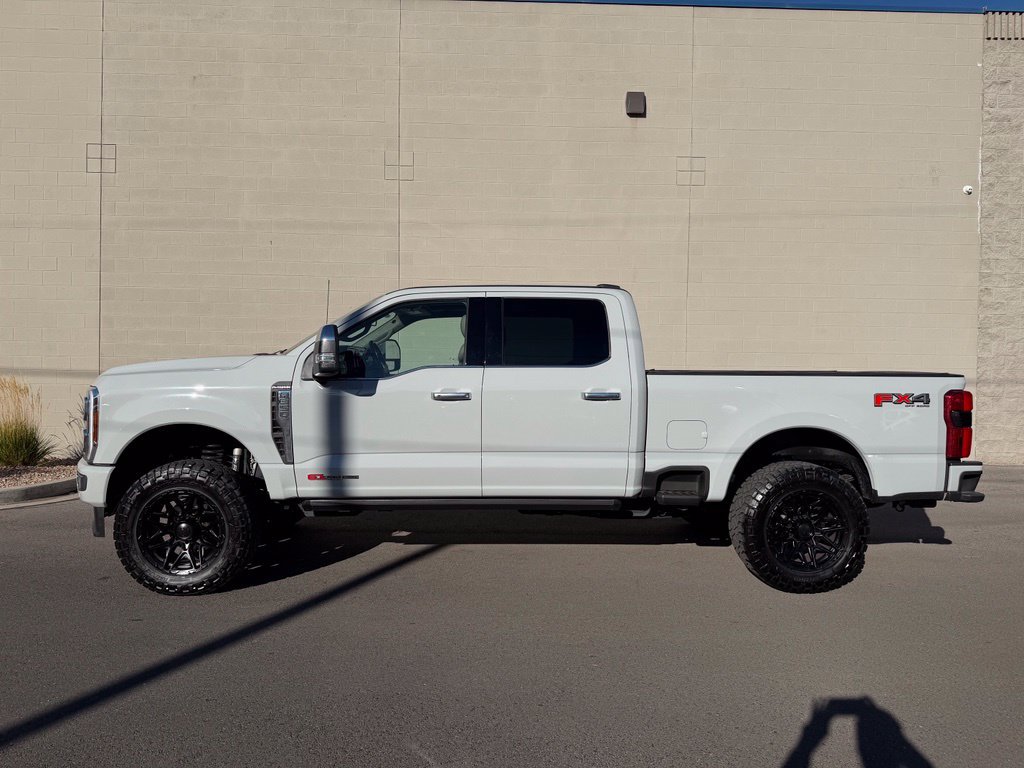 Used 2026 Ford F350 Platinum w/ Platinum Plus Package AWD/4WD image 2