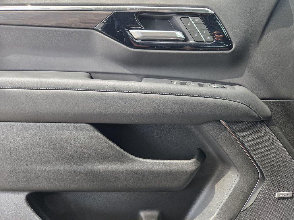 New 2026 Chevrolet Tahoe LT w/ Comfort Package RWD image 19