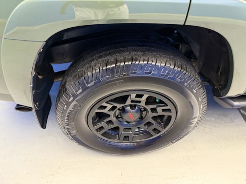 Used 2020 Toyota 4Runner TRD Pro AWD/4WD image 8