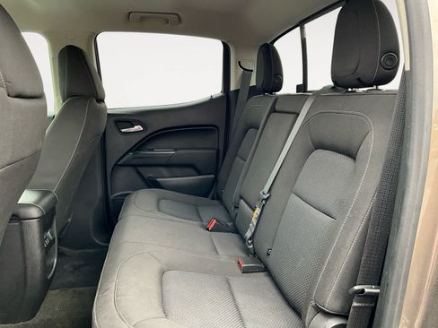 Used 2017 Chevrolet Colorado LT w/ LT Convenience Package image 25