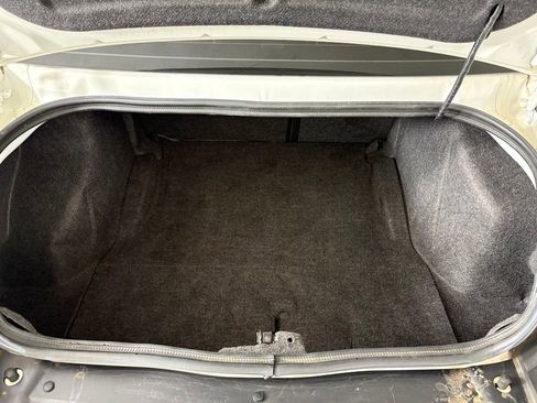 Used 2022 Dodge Challenger GT RWD image 40