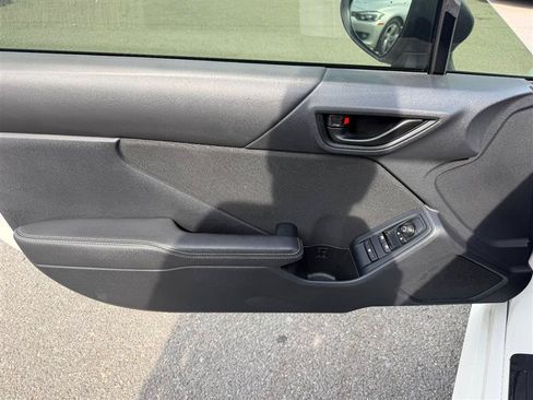 Used 2024 Toyota GR86 RWD image 11