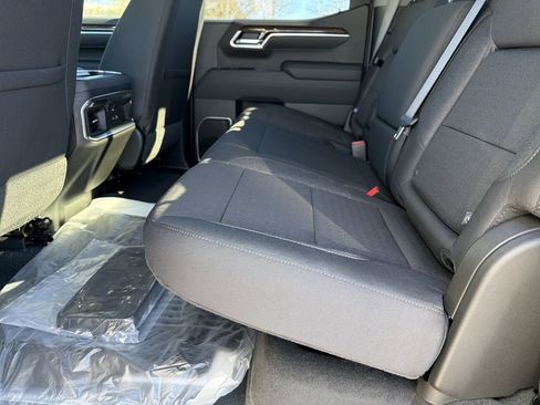 New 2026 GMC Sierra 1500 Elevation image 16