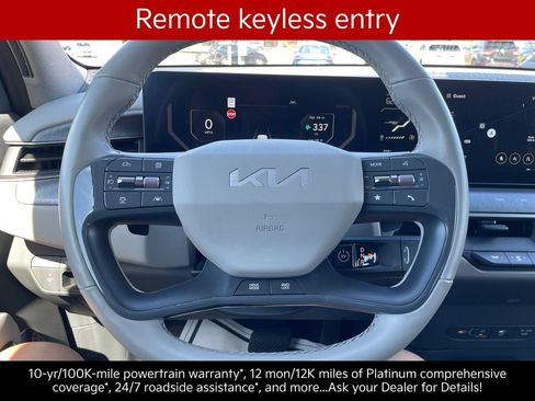 Certified 2024 Kia EV9 Wind AWD/4WD image 22