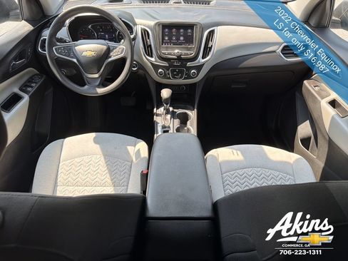 Certified 2022 Chevrolet Equinox LS w/ LS Convenience Package FWD image 21