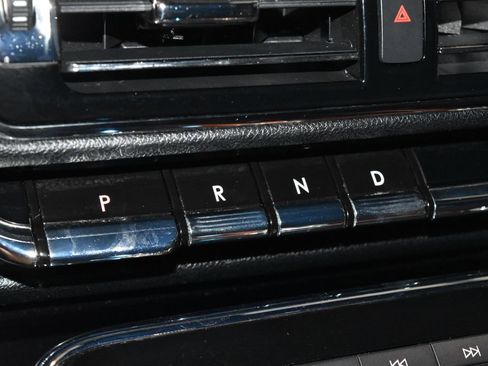 Used 2019 Lincoln Navigator Reserve AWD/4WD image 13