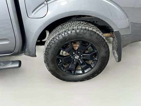 Used 2021 Nissan Frontier SV image 24