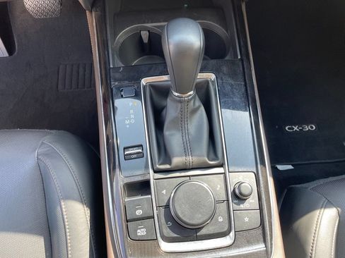 Used 2022 MAZDA CX-30 AWD 2.5 S w/ Premium Package image 13