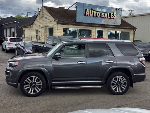 Used 2014 Toyota 4Runner Limited AWD/4WD image 5