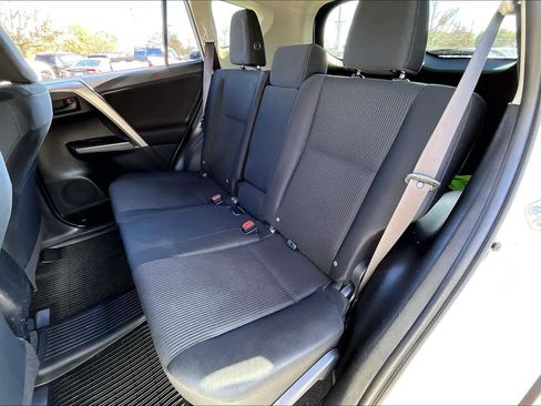 Certified 2016 Toyota RAV4 LE image 20