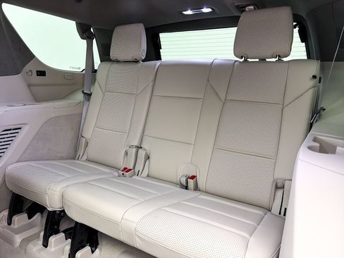 Used 2025 Cadillac Escalade Sport Platinum AWD/4WD image 42