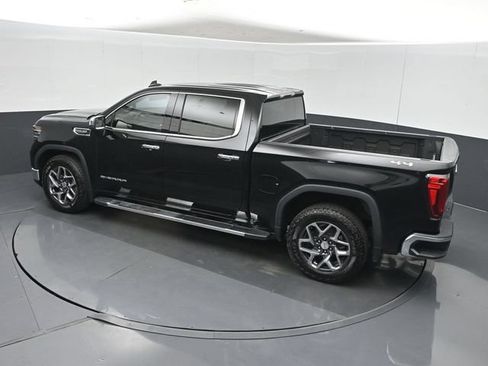 Used 2022 GMC Sierra 1500 SLT w/ SLT Convenience Package AWD/4WD image 45
