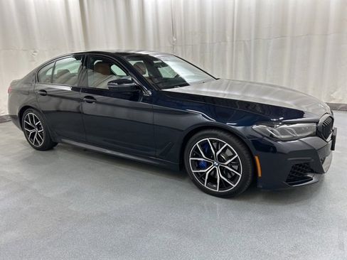 Used 2023 BMW 540i xDrive w/ M Sport Package image 1