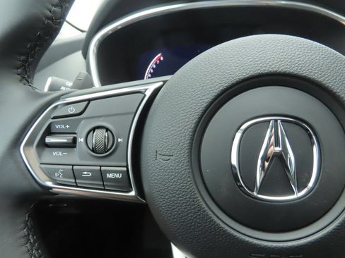 Used 2026 Acura MDX FWD w/ Technology Package image 11