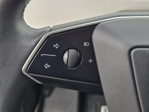 Used 2024 Tesla Cybertruck AWD Crew Cab image 16