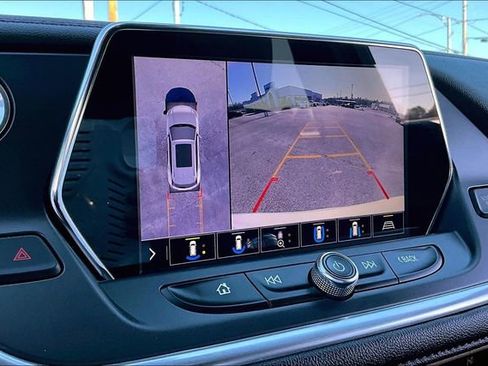 Used 2020 Chevrolet Blazer Premier w/ Driver Confidence II Package image 13