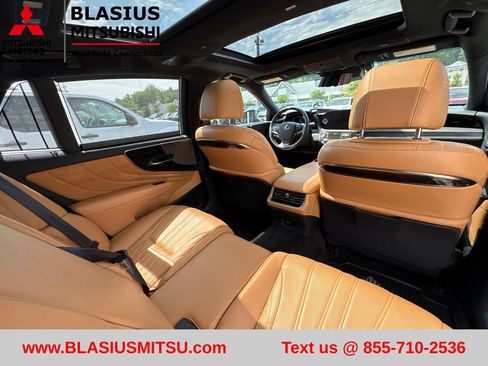 Used 2023 Lexus LS 500 AWD w/ Luxury Package image 47