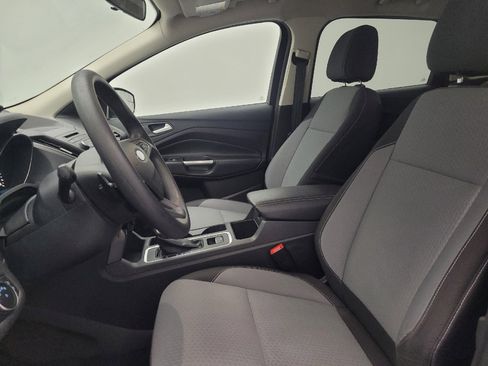 Used 2017 Ford Escape SE w/ SE Cold Weather Package FWD image 17