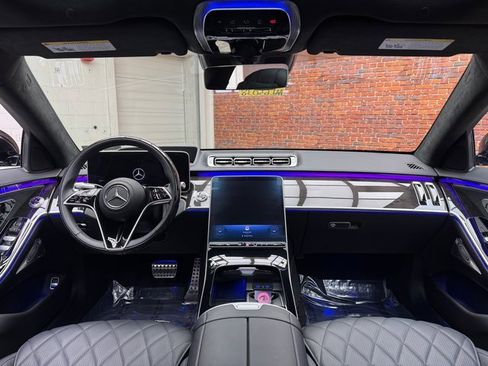 Used 2026 Mercedes-Benz S 580 S 580 image 12