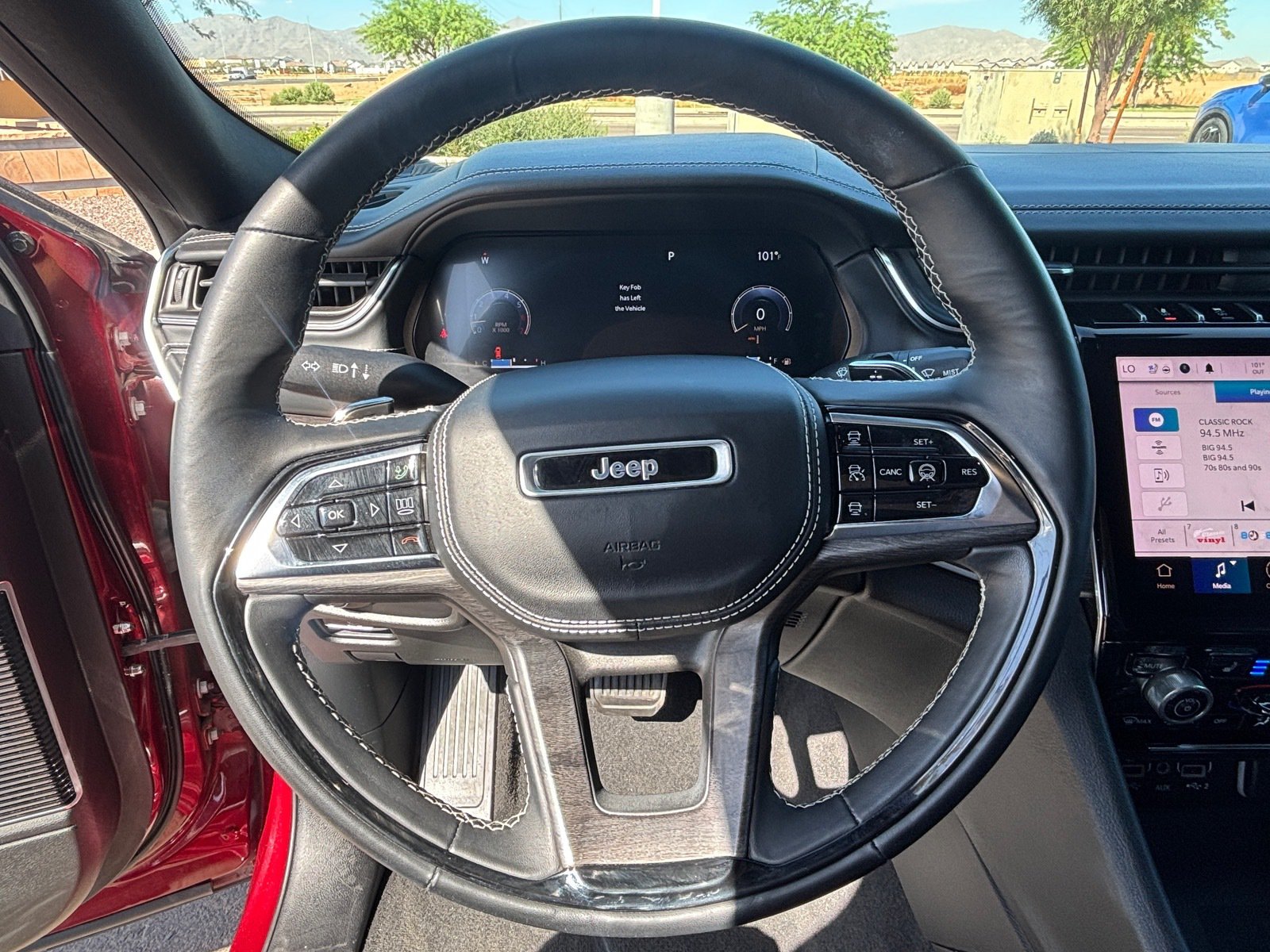 Used 2021 Jeep Grand Cherokee L Overland w/ Advanced Protech Group III AWD/4WD image 12