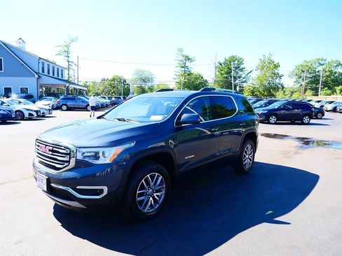 Used 2019 GMC Acadia SLE AWD/4WD image 1