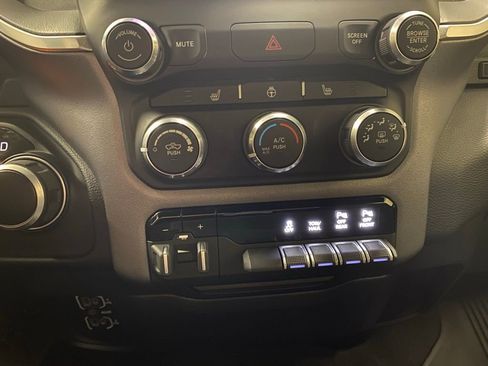 Used 2022 RAM 2500 Big Horn w/ Night Edition AWD/4WD image 20