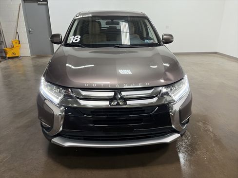 Used 2018 Mitsubishi Outlander SE image 35