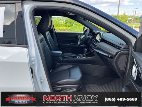 Used 2024 Jeep Compass Trailhawk image 25