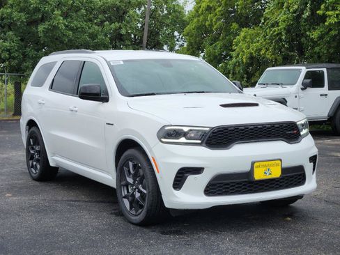 New 2026 Dodge Durango GT w/ Blacktop Package AWD/4WD image 2