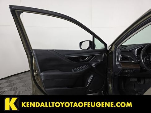 Used 2022 Subaru Outback Limited AWD/4WD image 22