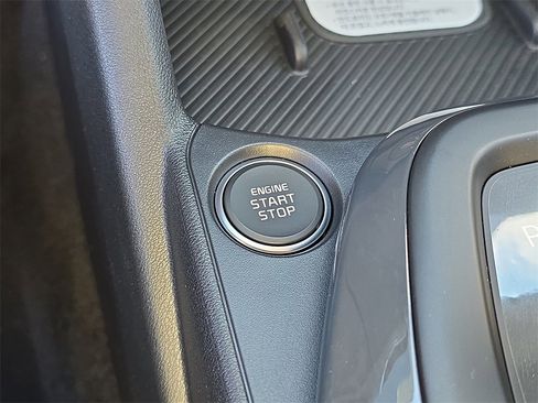 New 2025 Kia K4 EX image 29