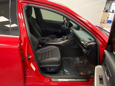 Used 2016 Lexus IS 350 AWD image 23