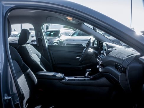 Used 2024 Nissan Sentra SV image 37