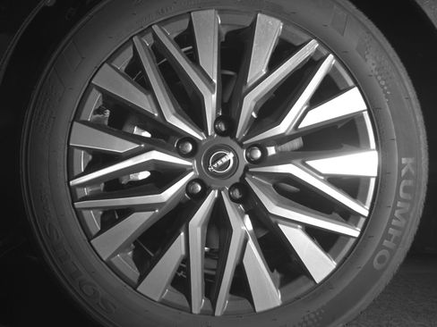 Used 2025 Nissan Altima 2.5 SV image 12