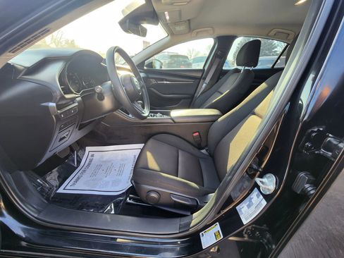 Used 2021 MAZDA MAZDA3 s image 17