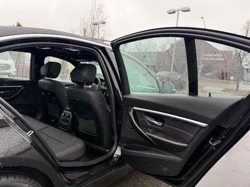 Used 2018 BMW 330i xDrive Sedan image 17