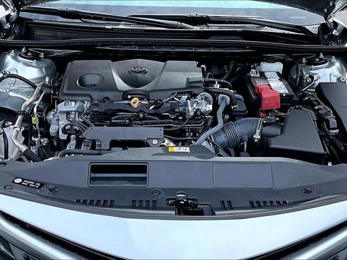 Used 2024 Toyota Camry SE FWD image 29